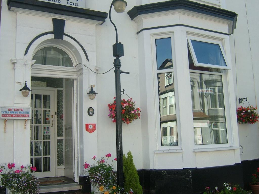 Adelphi Guest House Southport Eksteriør bilde